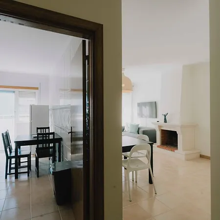 16 - Casa Larinha Lejlighed *